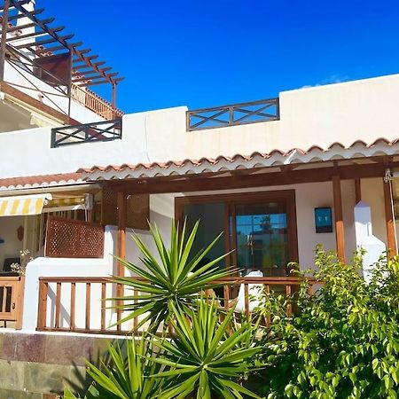 Stylish & Modern 1 Bedroom Suite On Frontline Of Playa Del Duque Costa Adeje  Eksteriør billede