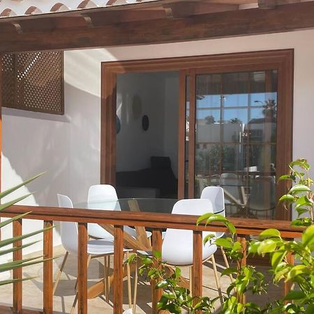 Stylish & Modern 1 Bedroom Suite On Frontline Of Playa Del Duque Costa Adeje  Eksteriør billede