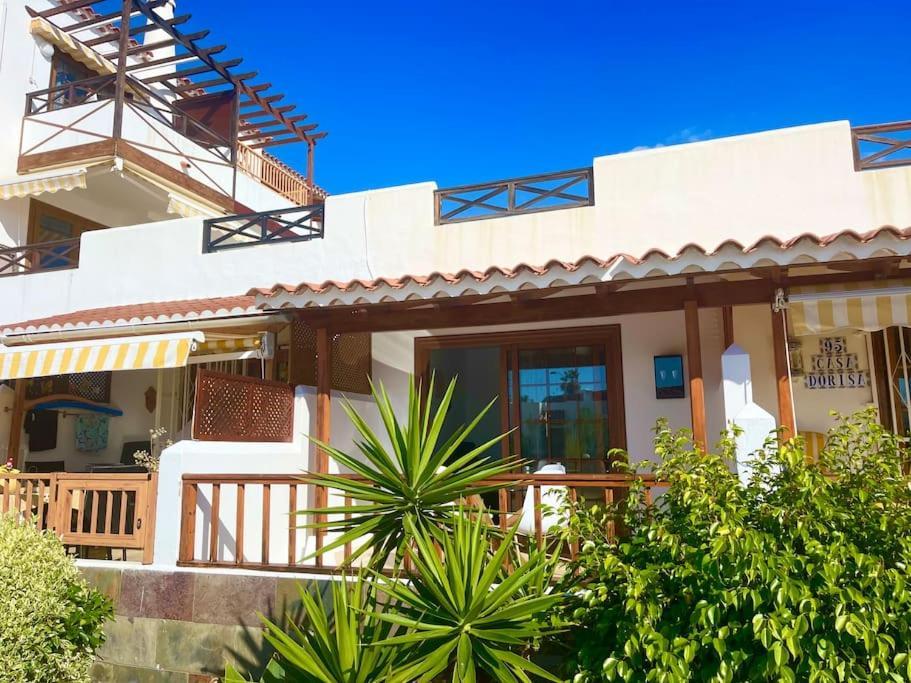 Stylish & Modern 1 Bedroom Suite On Frontline Of Playa Del Duque Costa Adeje  Eksteriør billede