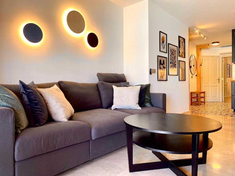 Stylish & Modern 1 Bedroom Suite On Frontline Of Playa Del Duque Costa Adeje  Eksteriør billede